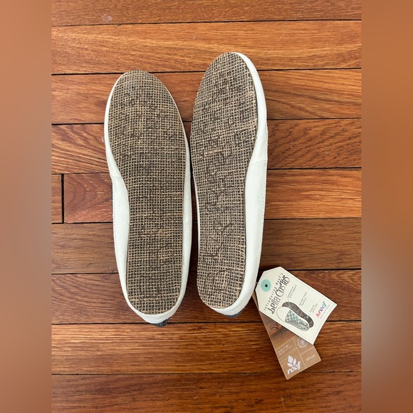 NWT Reef Bella Costas Slip on Shoes - Picture 2 of 4